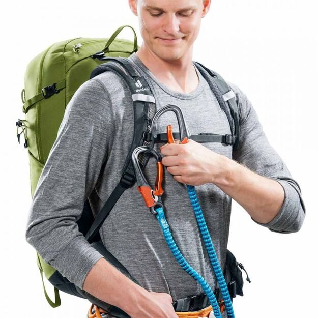 Deuter Trail Pro 33 Hiking Backpack 344112474110 2