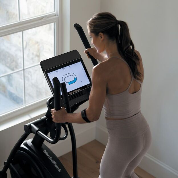 NordicTrack AirGlide 14i elipsinis treniruoklis  1