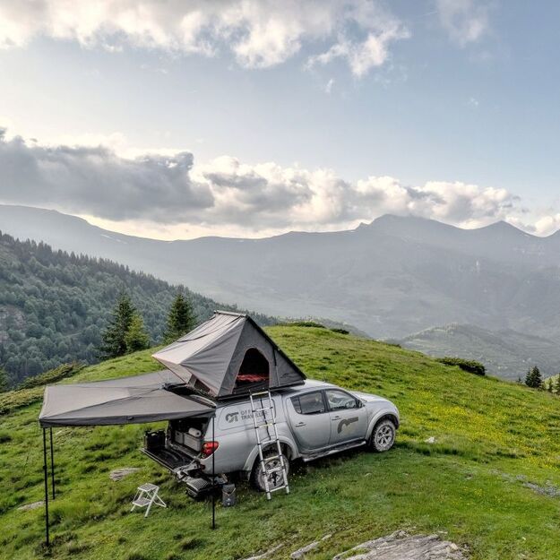 Self-supporting awning Offlander Wing 270 XL OFF_ACC_WING_XL