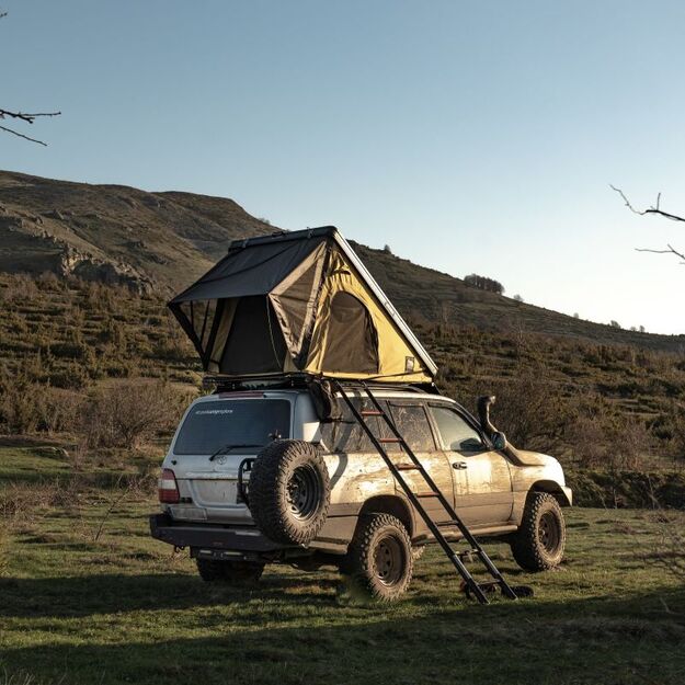 Offlander Triangle Slim Coyote Roof Tent OFF_RTT_SLIM