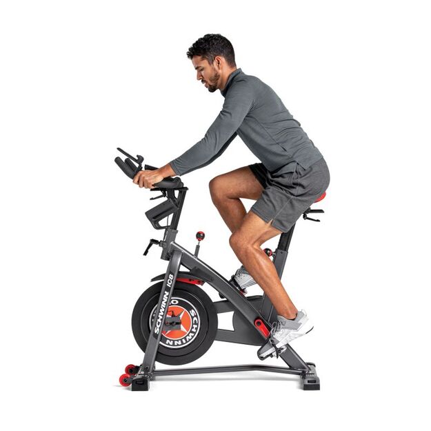Schwinn IC8 profesionalus namų treniruoklis  24