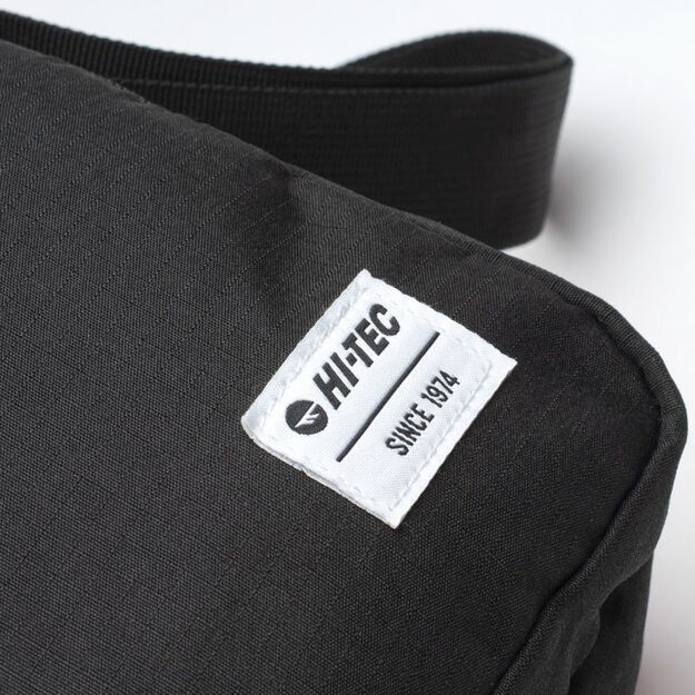 „Hi-Tec Bag“ – universali 2,8 L talpos kuprinė 1