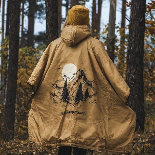 „Offlander“ plonas pončas su USB šildymu 18