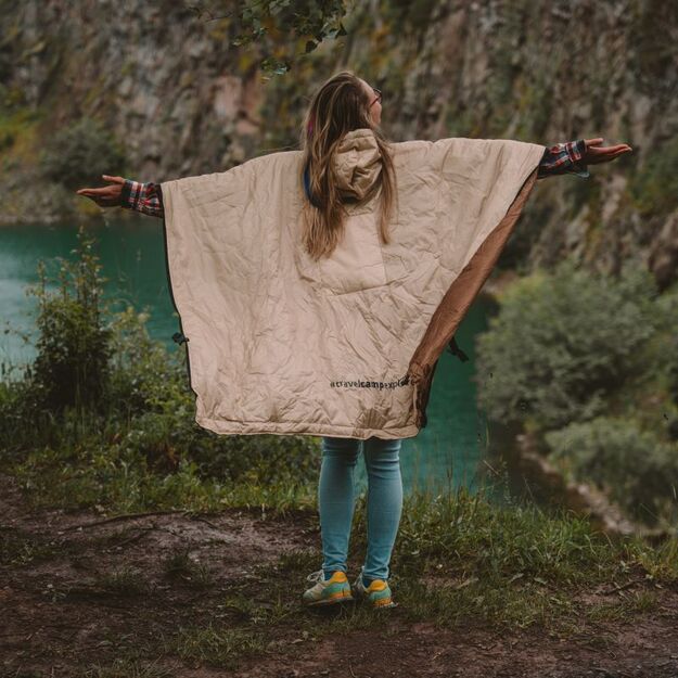 Offlander šildomas camping pončas 6